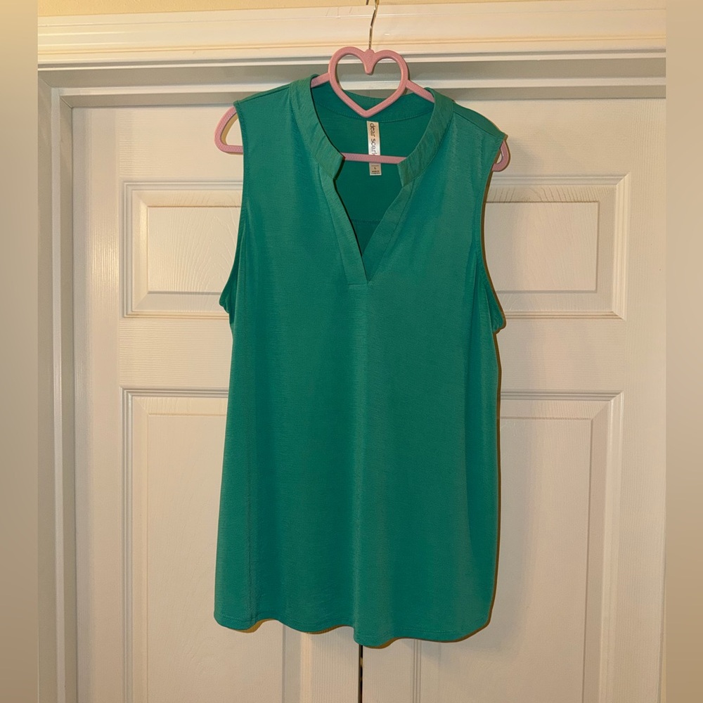 Sleeveless Split-Neck Blouse in Teal Green